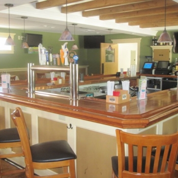 Pinewood Pub